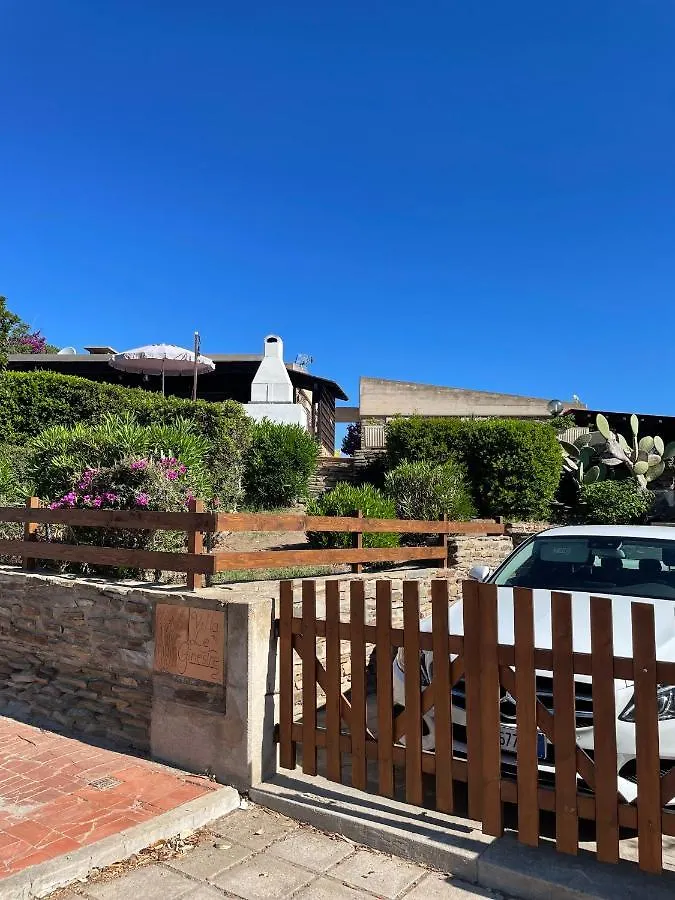 Villetta La Ginestra Stintino 0*,
